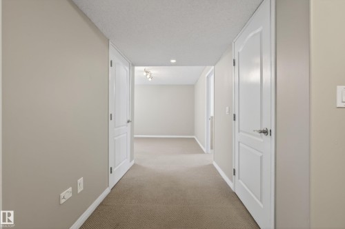 9144 207 Street, Edmonton, AB - Indoor Photo Showing Other Room