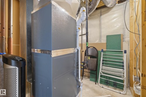 9144 207 Street, Edmonton, AB - Indoor Photo Showing Basement