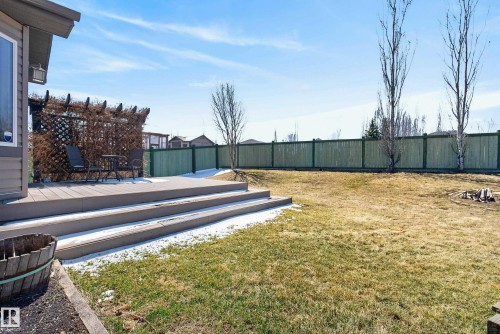 9144 207 Street, Edmonton, AB - Outdoor