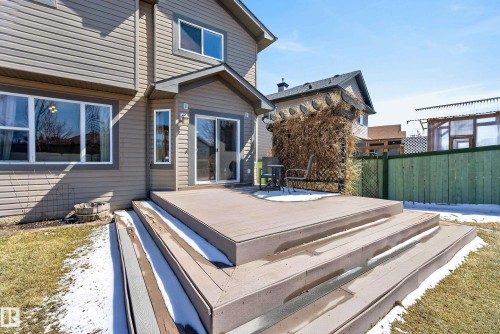 9144 207 Street, Edmonton, AB - Outdoor