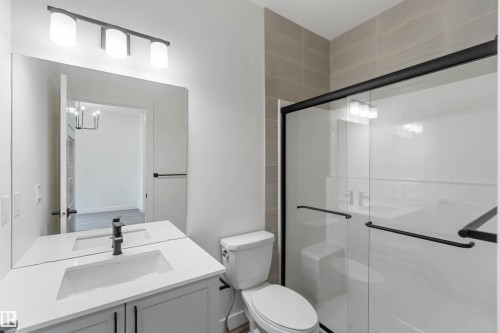 1003 Aster Boulevard, Edmonton, AB - Indoor Photo Showing Bathroom