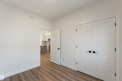 1003 Aster Boulevard, Edmonton, AB - Indoor Photo Showing Other Room