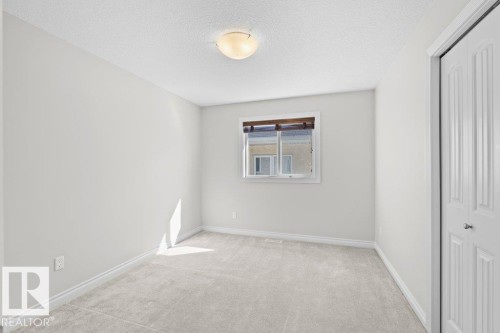 5871 166 Avenue, Edmonton, AB - Indoor Photo Showing Other Room