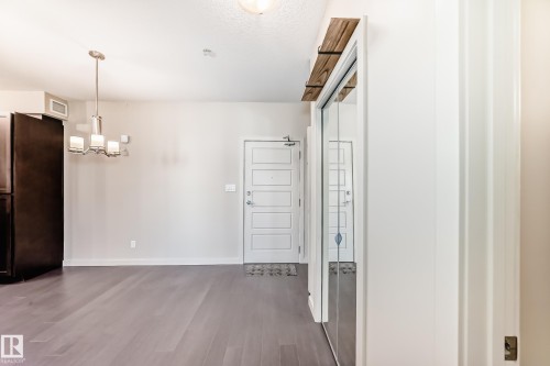 230 308 Ambleside Link Link, Edmonton, AB - Indoor