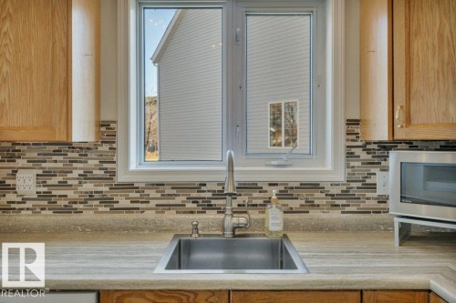 43 Mcleod Crescent, Leduc, AB - Indoor Photo Showing Kitchen