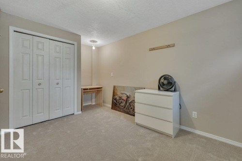 43 Mcleod Crescent, Leduc, AB - Indoor Photo Showing Other Room