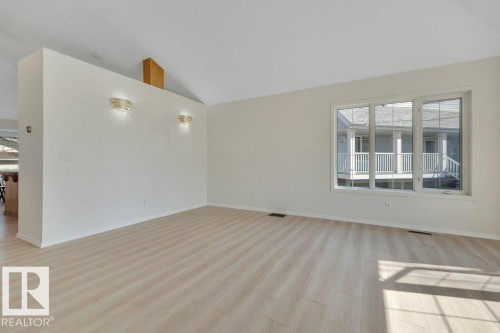 43 Mcleod Crescent, Leduc, AB - Indoor Photo Showing Other Room