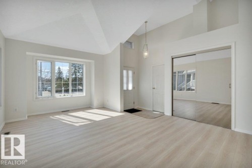 43 Mcleod Crescent, Leduc, AB - Indoor Photo Showing Other Room