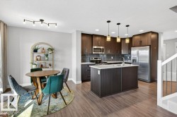 3462 WEIDLE Way  Edmonton, AB T6X 1Z4