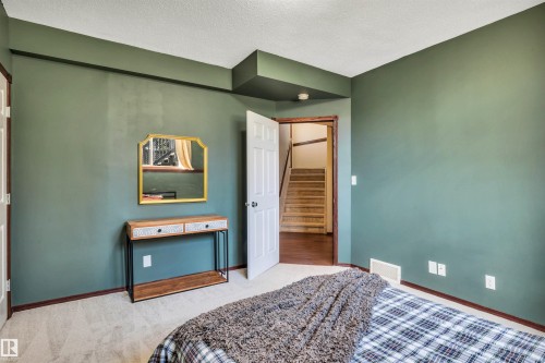 4 Birchmont Drive, Leduc, AB - Indoor Photo Showing Bedroom