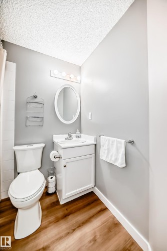 330 4210 139 Avenue, Edmonton, AB - Indoor Photo Showing Bathroom