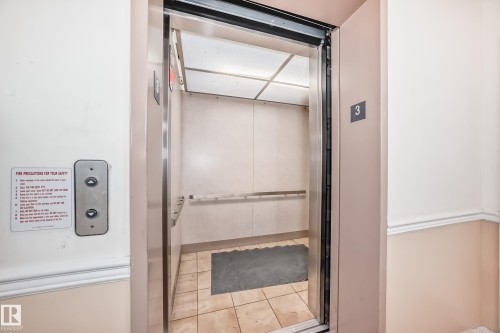 330 4210 139 Avenue, Edmonton, AB - Indoor