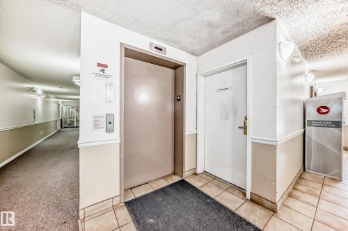330 4210 139 Avenue, Edmonton, AB - Indoor Photo Showing Other Room