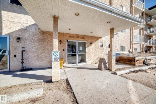 330 4210 139 Avenue, Edmonton, AB - Outdoor With Balcony