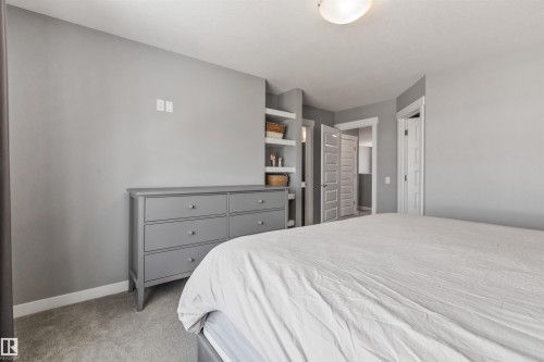3087 Carpenter Landing, Edmonton, AB - Indoor Photo Showing Bedroom