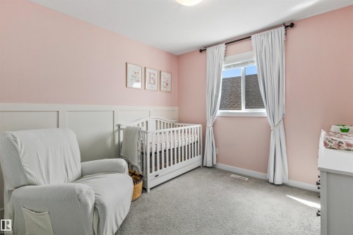 3087 Carpenter Landing, Edmonton, AB - Indoor Photo Showing Bedroom
