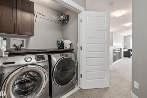 3087 Carpenter Landing, Edmonton, AB - Indoor Photo Showing Laundry Room
