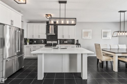 3087 Carpenter Landing, Edmonton, AB - Indoor