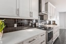 3087 Carpenter Landing, Edmonton, AB  - Indoor Photo Showing Kitchen 