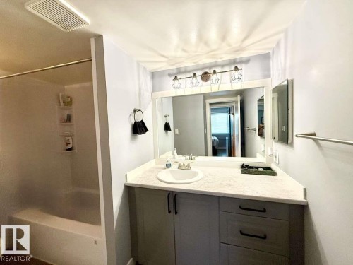 205 60 Alpine Place, St. Albert, AB - Indoor Photo Showing Bathroom