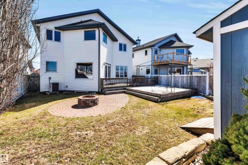 1229 Ormsby Lane, Edmonton, AB 
