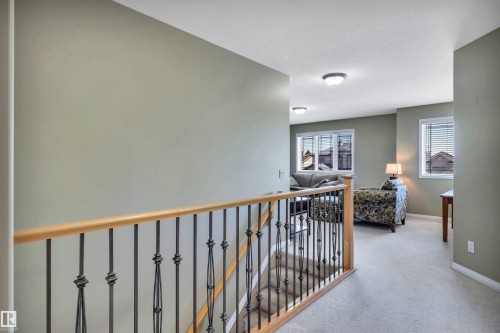 1229 Ormsby Lane, Edmonton, AB 