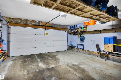 1229 Ormsby Lane, Edmonton, AB 