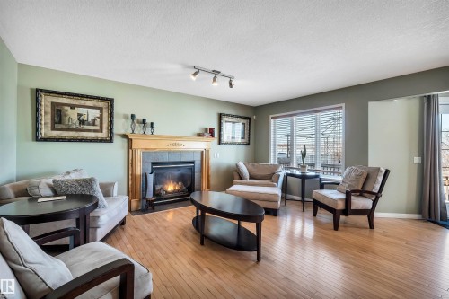 1229 Ormsby Lane, Edmonton, AB 