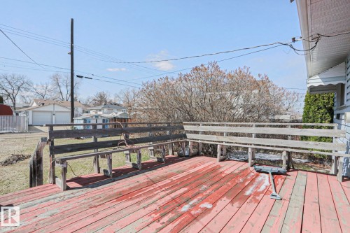 12106 43 Street, Edmonton, AB - Outdoor
