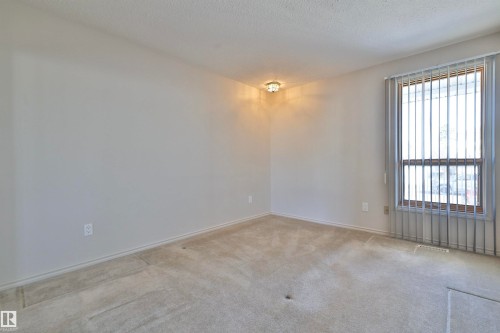 201 Parkview Drive, Wetaskiwin, AB - Indoor Photo Showing Other Room