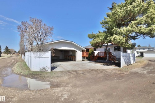 201 Parkview Drive, Wetaskiwin, AB - Outdoor