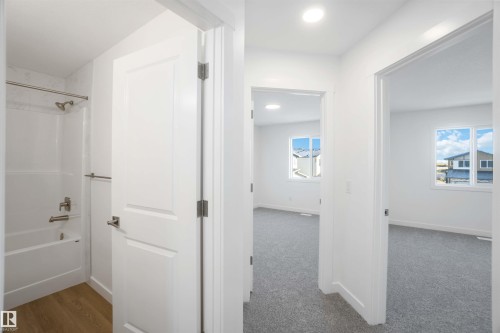 4027 207 Street, Edmonton, AB - Indoor Photo Showing Other Room