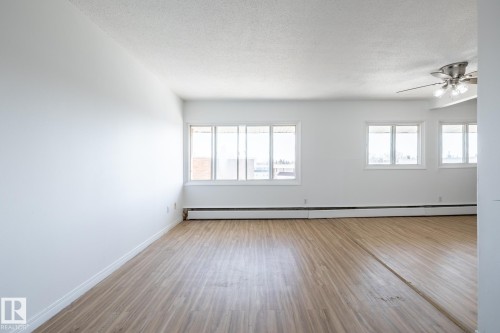 502D 2908 116A Avenue, Edmonton, AB - Indoor Photo Showing Other Room