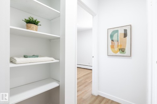 502D 2908 116A Avenue, Edmonton, AB - Indoor With Storage