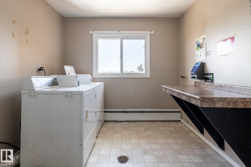 502D 2908 116A Avenue, Edmonton, AB - Indoor Photo Showing Laundry Room