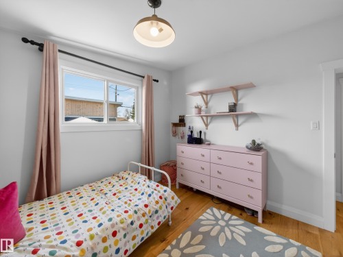 16105 84 Avenue, Edmonton, AB 