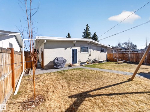 16105 84 Avenue, Edmonton, AB 