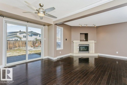 15827 133 Street, Edmonton, AB - Indoor With Fireplace