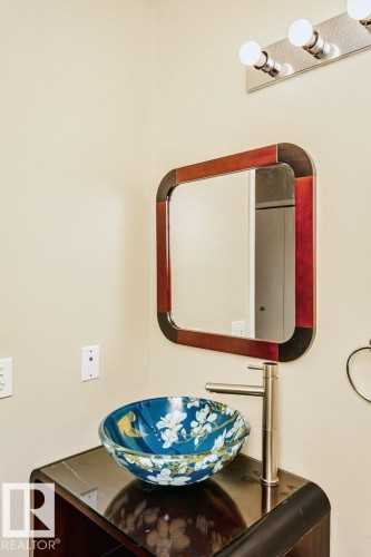 15827 133 Street, Edmonton, AB - Indoor Photo Showing Bathroom