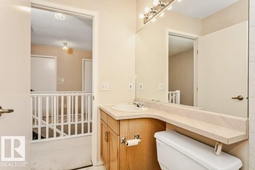 15827 133 Street, Edmonton, AB - Indoor Photo Showing Bathroom