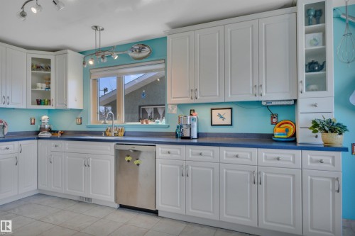 4231 39 Avenue, Leduc, AB 