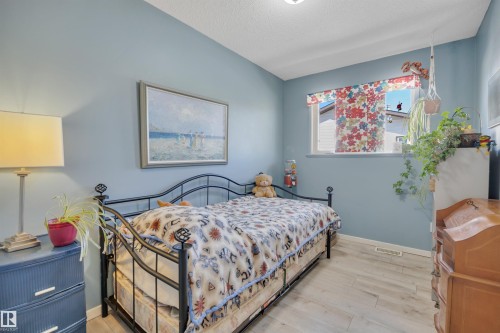 4231 39 Avenue, Leduc, AB 