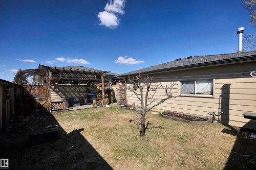 4231 39 Avenue, Leduc, AB 