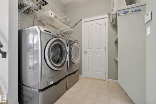8915 7 Avenue, Edmonton, AB - Indoor Photo Showing Laundry Room