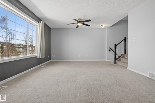 8915 7 Avenue, Edmonton, AB - Indoor Photo Showing Other Room