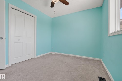 8915 7 Avenue, Edmonton, AB - Indoor Photo Showing Other Room