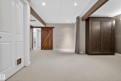 8915 7 Avenue, Edmonton, AB - Indoor Photo Showing Other Room