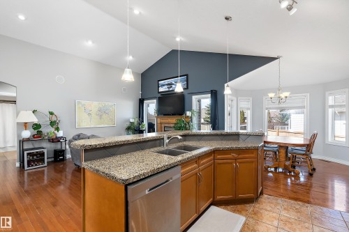 28 Woods Place, Leduc, AB - Indoor Photo Showing Kitchen With Double Sink