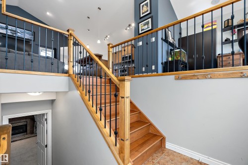 28 Woods Place, Leduc, AB - Indoor Photo Showing Other Room