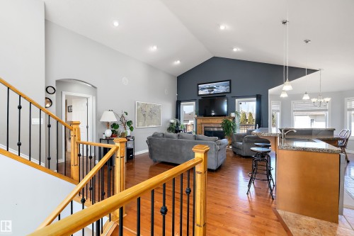 28 Woods Place, Leduc, AB - Indoor